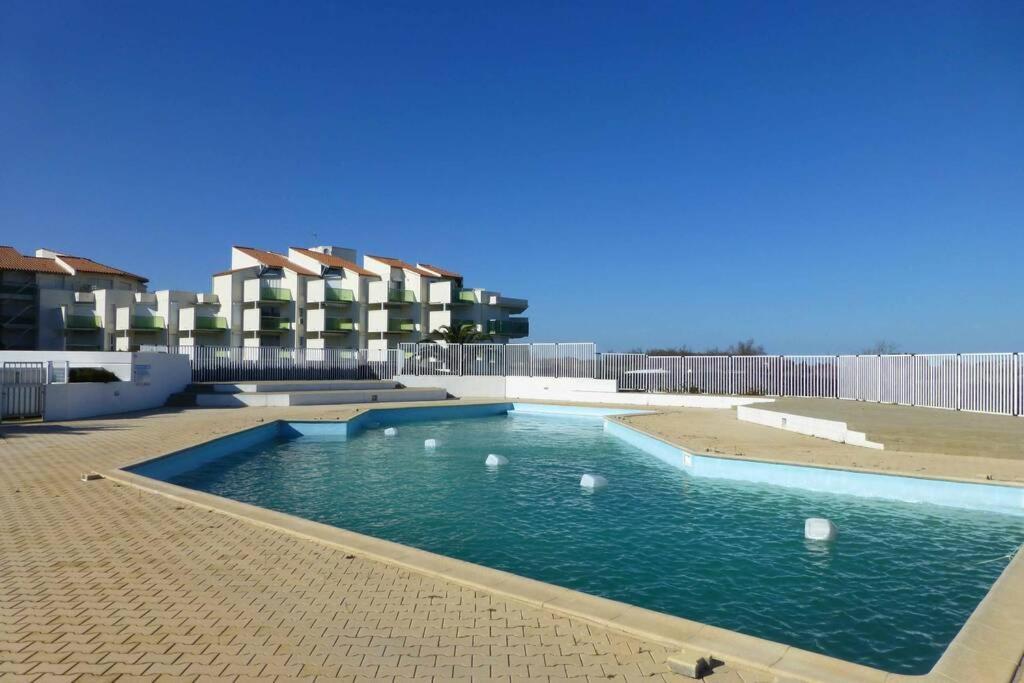 Les Goelettes - Appartement En Rdc Avec Acces Direct A La Plage Saint-Cyprien  Exterior photo