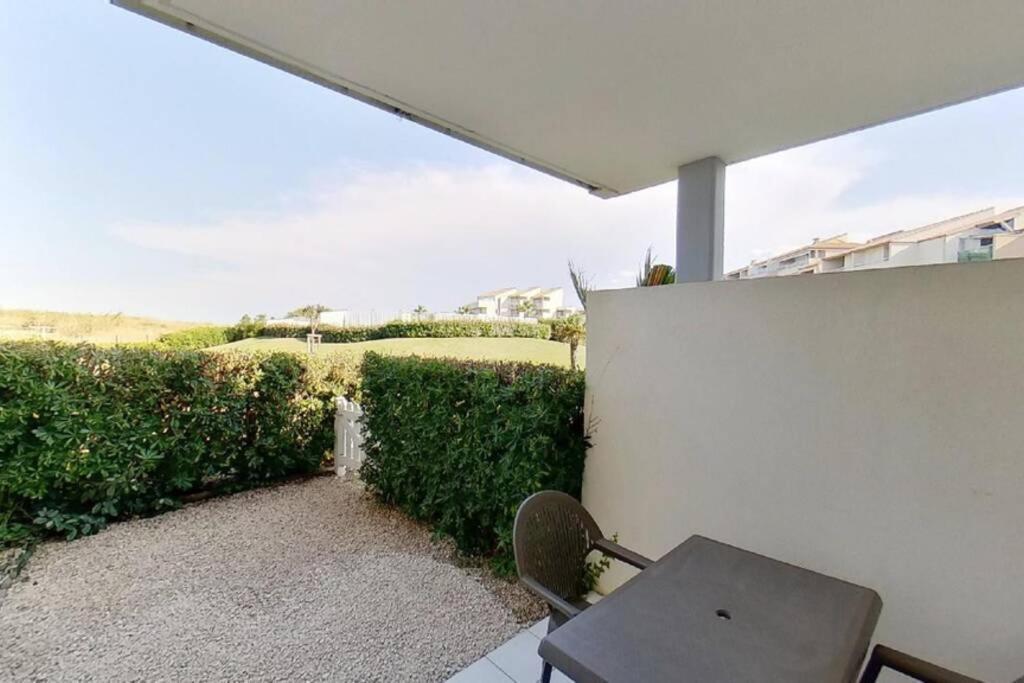 Les Goelettes - Appartement En Rdc Avec Acces Direct A La Plage Saint-Cyprien  Exterior photo